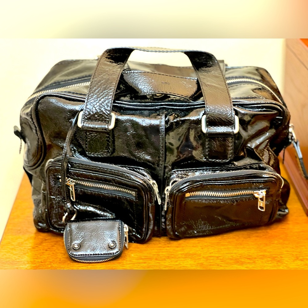 Chloe Betty Patent Leather Shoulder Handbag W/Coin Purse